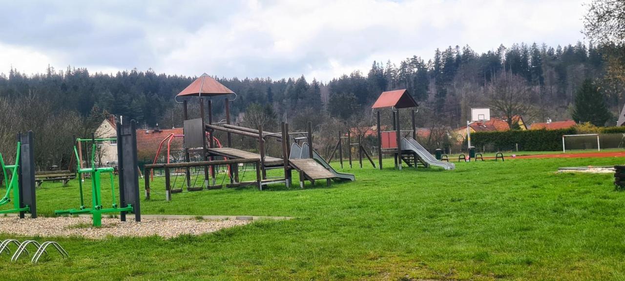 Apartament Karo 1 Karkonosze يلينيا غورا المظهر الخارجي الصورة